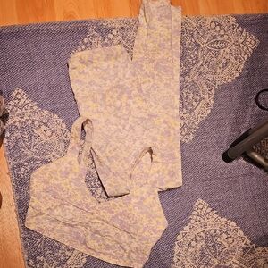 Forever 21 Pastel Floral Activewear